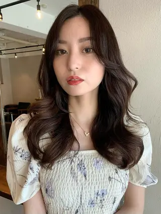 ロング カラー 透明感/オリーブ/ グレージュ/YUKAのヘアスタイル