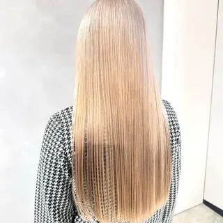 ロング カラー デザインカラー/パー マ🦖外岡咲希🦖のヘアスタイル