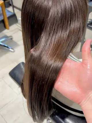 ロング 艶カラー YOSHIMURAのヘアスタイル