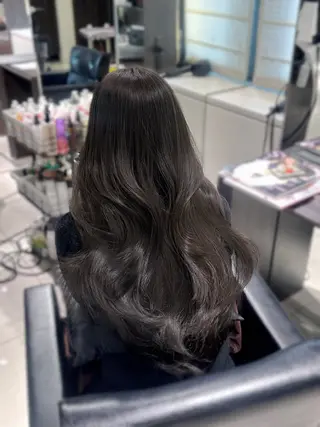 ロング カラー 韓国系艶髪🎀 miyuuのヘアスタイル