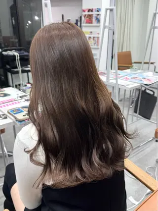 ロング カラー ヘアアレンジ ブリーチなしカラー /ベージュ/安形翔のヘアスタイル