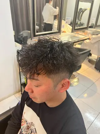 パーマ メンズ パーマ特化美容師 茂木広幸のヘアスタイル