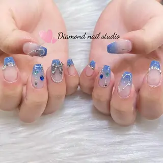 ネイル HIKARI 🌞のネイルデザイン