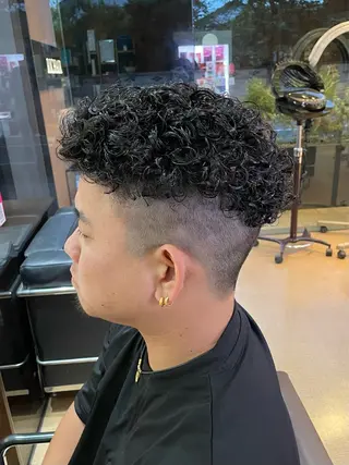 パーマ メンズ ⚜️志村 哲也⚜️のヘアスタイル