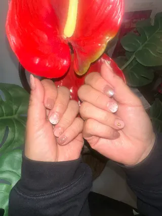 ネイル リリーズネイル＆カフェ所属・リリーズネイル 石河のネイルデザイン