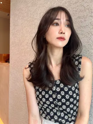 ロング カラー 透明感カラー🤎 中川智帆のヘアスタイル