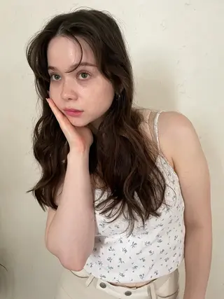 ロング カラー 渋谷 留菜のヘアスタイル