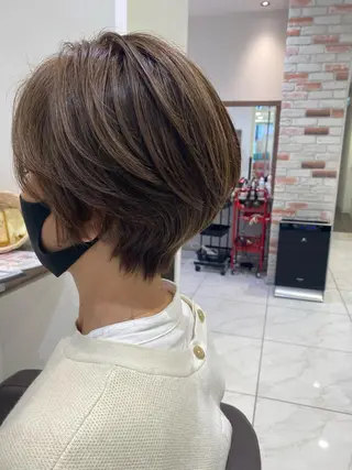 ショート カラー 田中 慎也のヘアスタイル