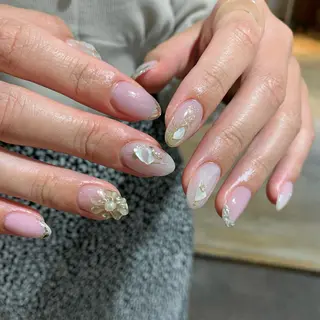 ネイル 鈴木 まゆのネイルデザイン