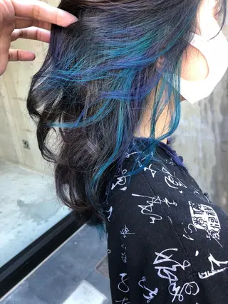 セミロング カラー 原宿サロン代表 デザインカラー伊藤卓のヘアスタイル