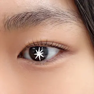 マツエク・マツパ 河方 紗希のネイルデザイン