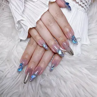 ネイル 🌈Yun nail hyejin💋のネイルデザイン