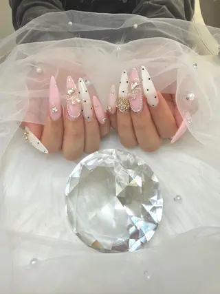 ネイル 【Laule‘a 】のネイルデザイン