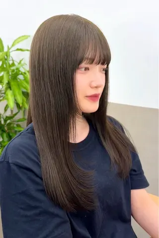 ロング ショート/ 似合わせカットモカのヘアスタイル