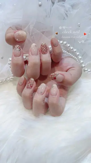 ネイル classic 新横浜所属・山田 暉のネイルデザイン