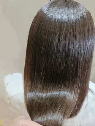 ロング 薄葉 美菜子のヘアスタイル