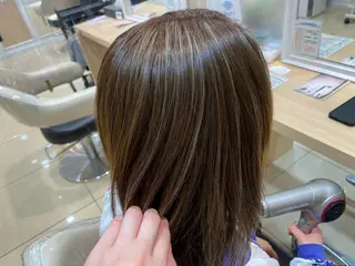 セミロング カラー kyo kaの眉毛・アイブロウイメージ