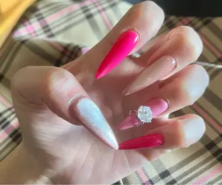 ネイル hohomi .のネイルデザイン