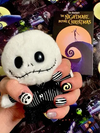 ネイル she saw me / shokoのネイルデザイン