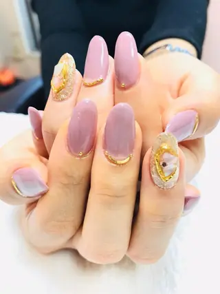 ミディアム ネイル Nail&Eyelash Bloom所属・ネイル&アイラッシュ アイブロウBloomのマツエク・マツパデザイン