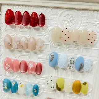 ネイル 阿部 ほのかのネイルデザイン