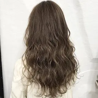 ロング カラー サロウィン所属・K-POP好き美容師 🇰🇷Kai.Yのヘアスタイル
