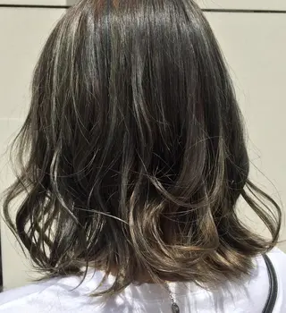 カラー yuki🌼 Hip's decoのヘアスタイル