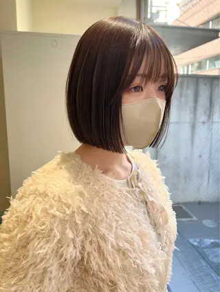 ショート カラー 小顔ボブ jilblanカホのヘアスタイル