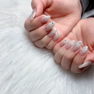 ネイル E·U·B ネイル所属・横浜市中区曙町 E·U·Bネイルのネイルデザイン