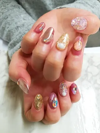 ネイル 河野ちえ (雑誌掲載サロン)のネイルデザイン