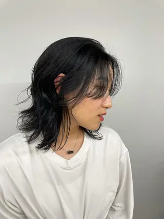 ミディアム カラー Koto🌿 ブリーチなしカラーのヘアスタイル