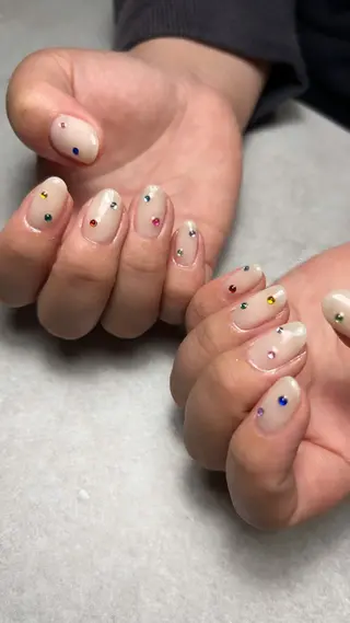 ネイル 関山 志乃のネイルデザイン