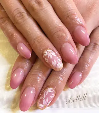 ネイル 青木 綾子のネイルデザイン