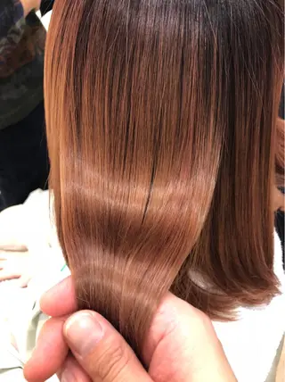 セミロング カラー 須賀 一美のヘアスタイル