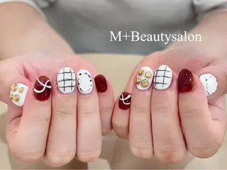 ネイル M+  Beauty Salonのネイルデザイン