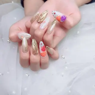 セミロング artnailgallery所属・gallery Yumiのネイルデザイン