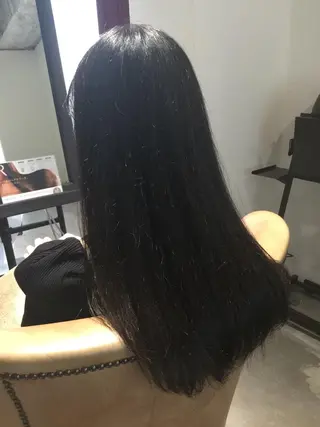 ロング 妙見 知洋のヘアスタイル