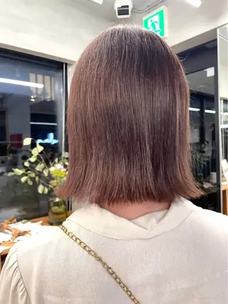 カラー 鶴井 美空のヘアスタイル