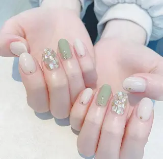 ネイル Ui_Amor (パラジェル)のネイルデザイン