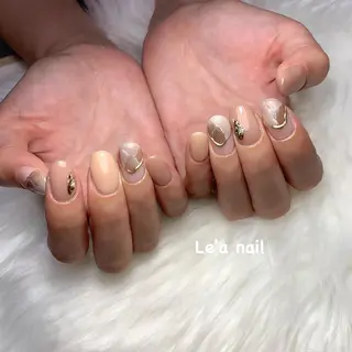 ネイル 'mm所属・'mm  (ミリ) ＭＡＮＡＭＩのネイルデザイン