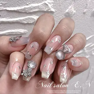 ネイル E.N🦋 長さ出し/持ち込みのネイルデザイン