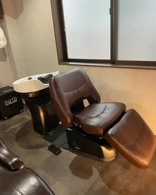 ショート カラー パーマ ヘアアレンジ メンズ キッズ ネイル マツエク・マツパ Saffyハリウッド トリートメント◎のヘアスタイル