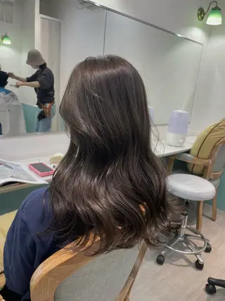 セミロング ネモトメイナ🌿‬ 今月末で退職しますのヘアスタイル