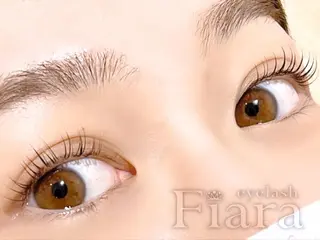 マツエク・マツパ Fiara 京都七条高倉店所属・Flara 京都七条高倉店のマツエク・マツパデザイン