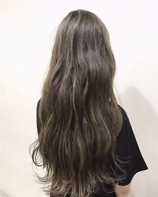 ロング カラー 指名支持率NO.1 スタイリストのヘアスタイル