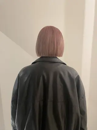 ミディアム カラー 渋谷 留菜のヘアスタイル