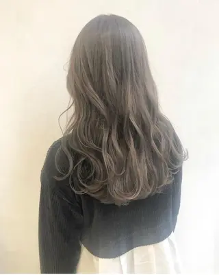 セミロング カラー nakahara madokaのヘアスタイル
