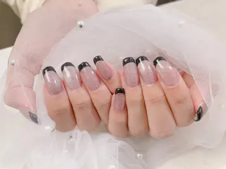 ネイル ネイルサロンエクラ 🫧Shizukaのネイルデザイン