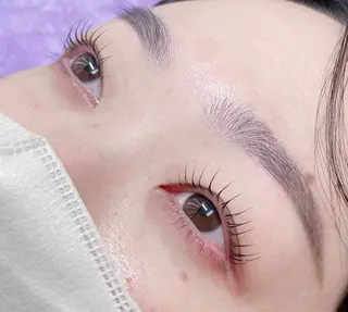 マツエク・マツパ SSINSTUDIO梅田店所属・SSINSTUDIO 🦄towa🦄の眉毛・アイブロウイメージ