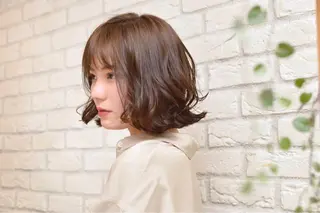 ミディアム カラー パーマ 清水 有実子のヘアスタイル